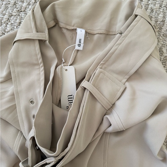 Vici Beige Wide Leg Pants - Picture 5 of 6